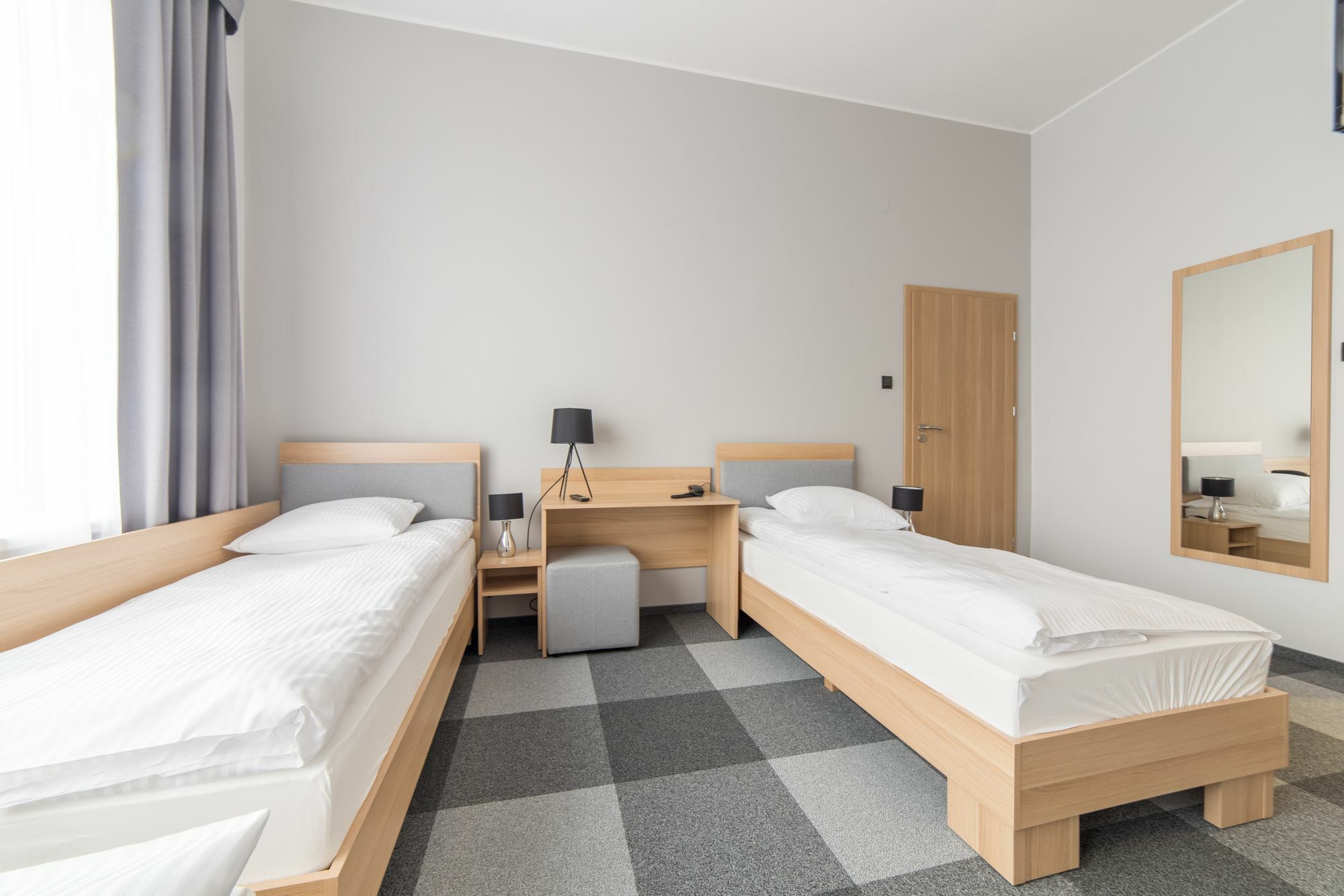 Waw Airport Okecie Hotell
